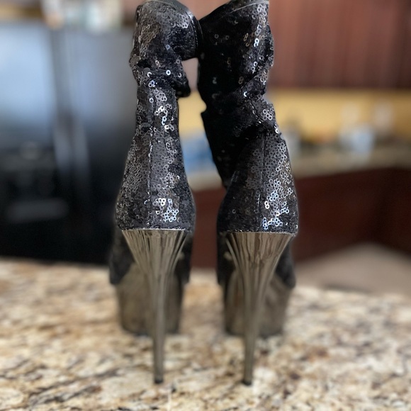 SOLD!!! Black sequin boots with mirror platform! - Picture 3 of 5